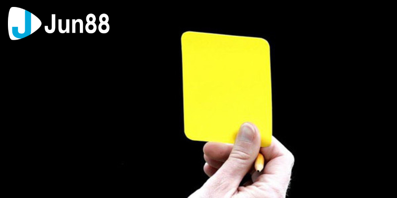 Trận Đấu Càng Căng Thẳng Kèo Thẻ Vàng Càng Hấp Dẫn 4 Lý do kèo thẻ vàng trở nên hấp dẫn chính là cách thức và tỷ lệ thưởng siêu khủng